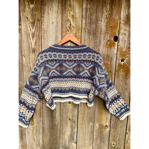 URBAN OUTFITTERS BDG anna crop oversized sweater - Picture 4 of 10